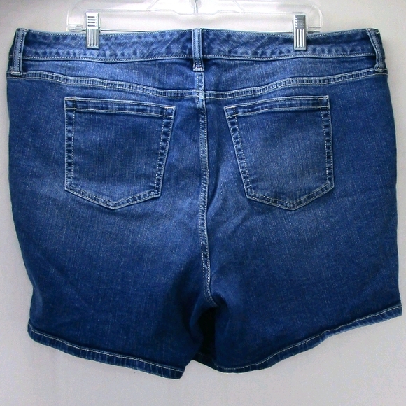 Torrid Jean Shorts - Picture 2 of 4
